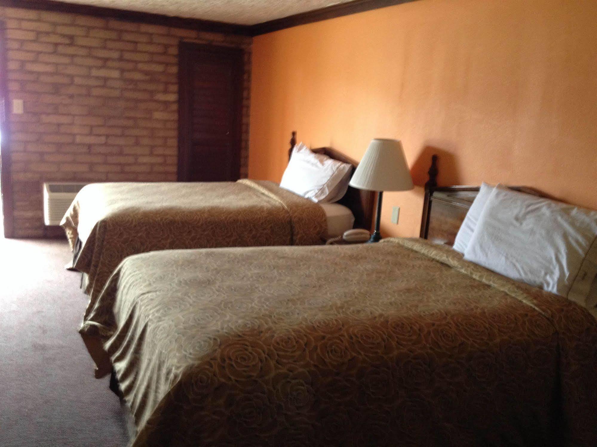Red Roof Inn Monroe Dış mekan fotoğraf